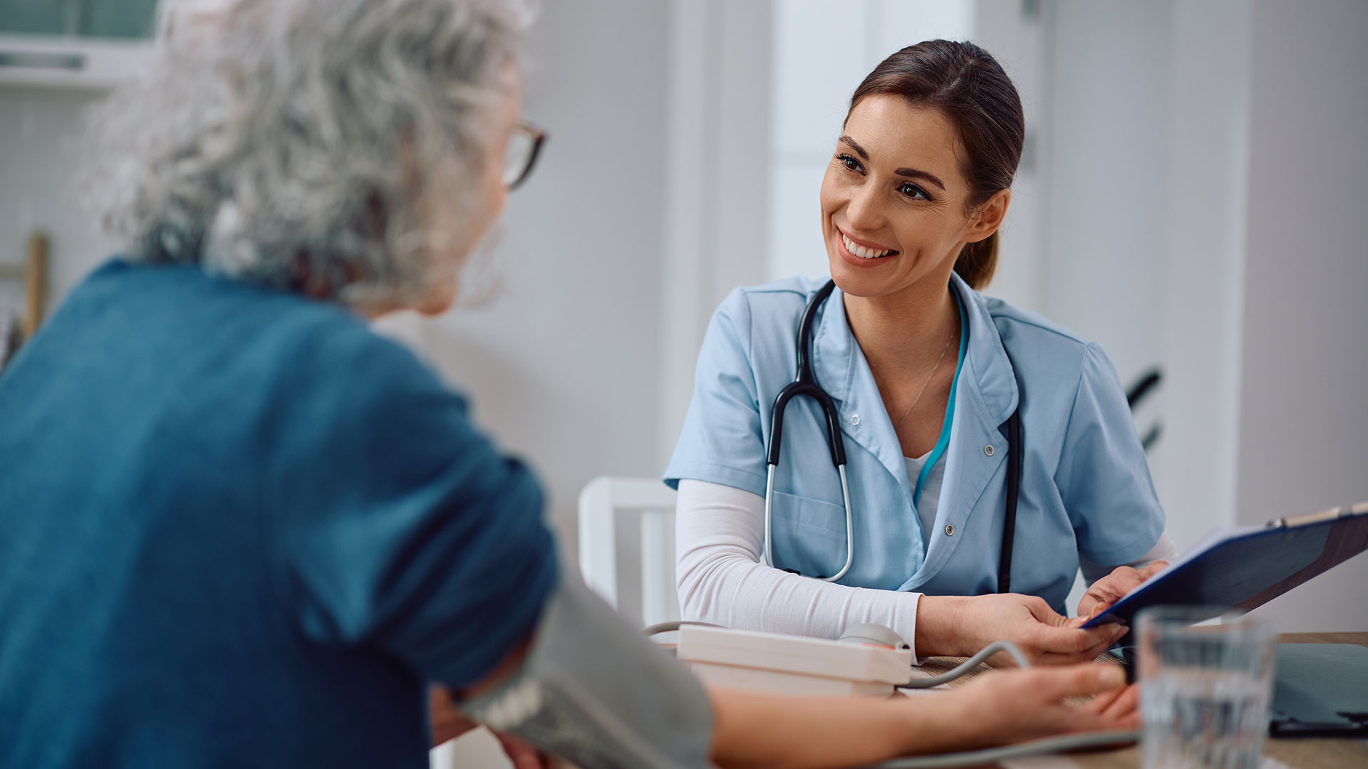 When Is It Time to Consider Cataract Surgery?